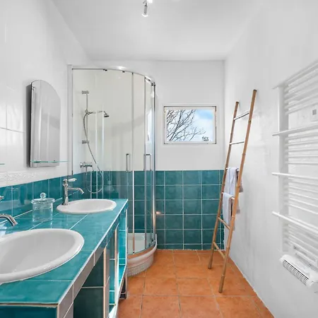 Domaine Des Oliviers - Les Borrels Hyères